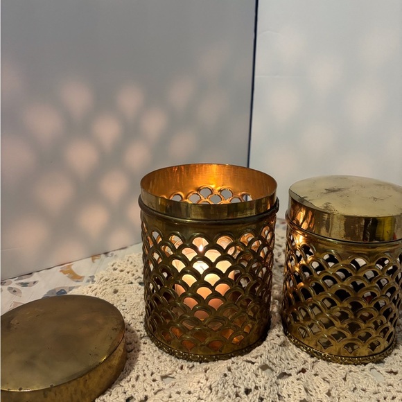 Vintage Made in India Brass Filigree Nesting Canisters - Picture 3 of 14